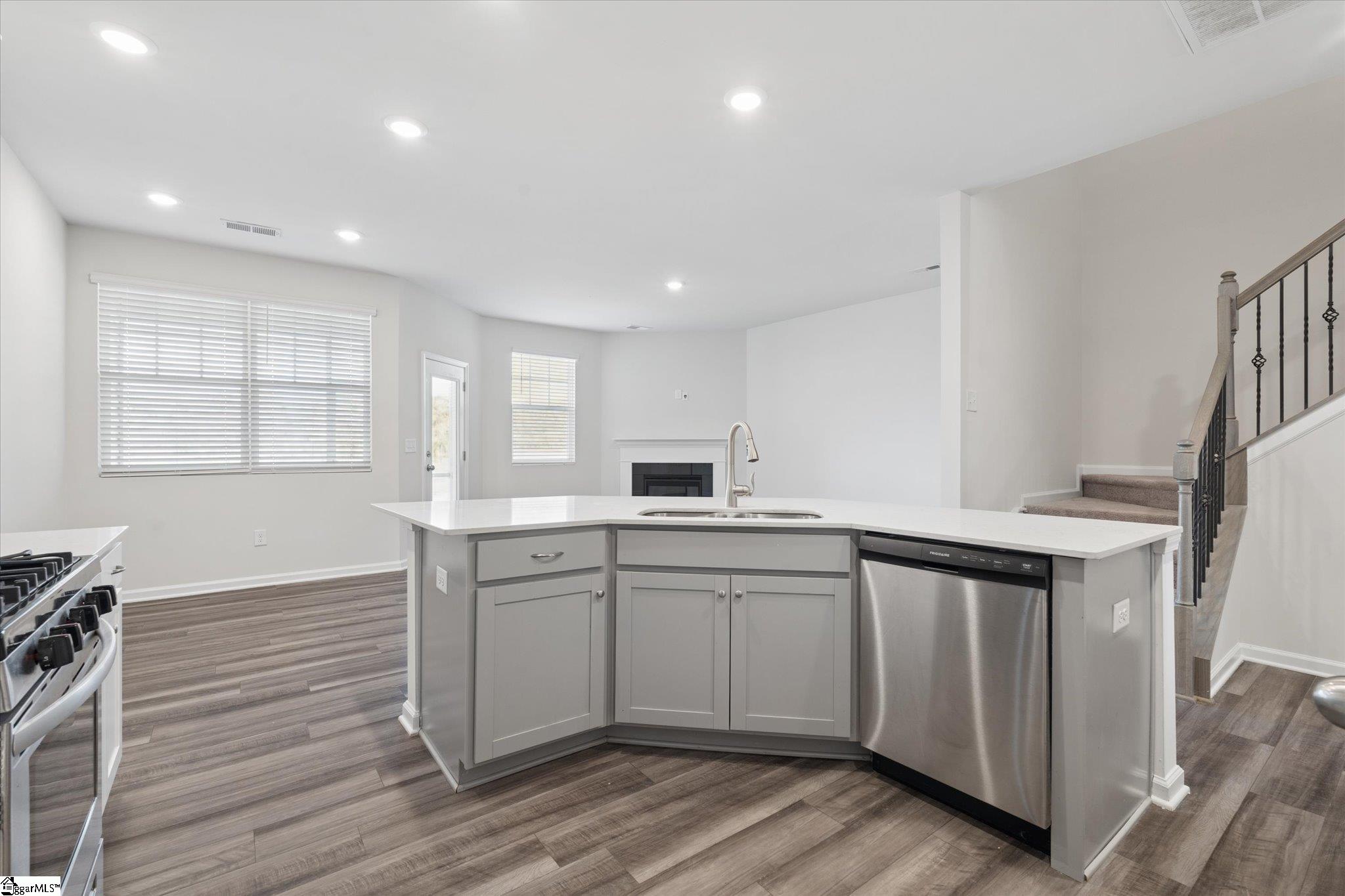 314 East Compass Way Easley, SC 29640 - Photo 6 of 28