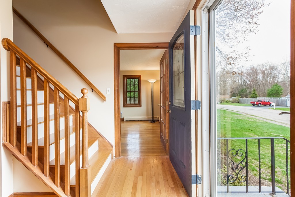 58 Tilden Road Weymouth, MA 02190 - Photo 5 of 27 Gallery Image 5