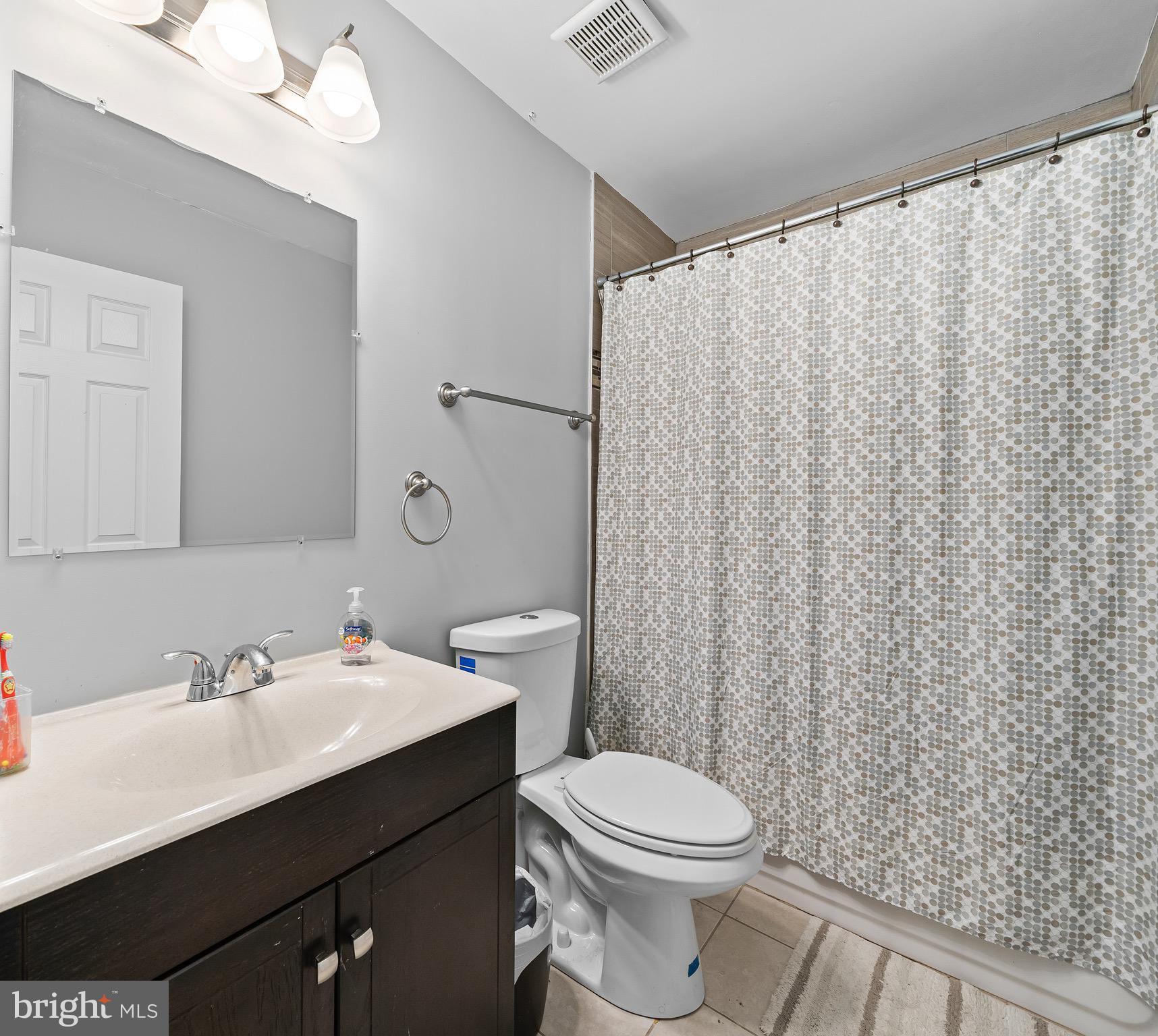 8583 Ritchboro Road District Heights, MD 20747 - Photo 14 of 27