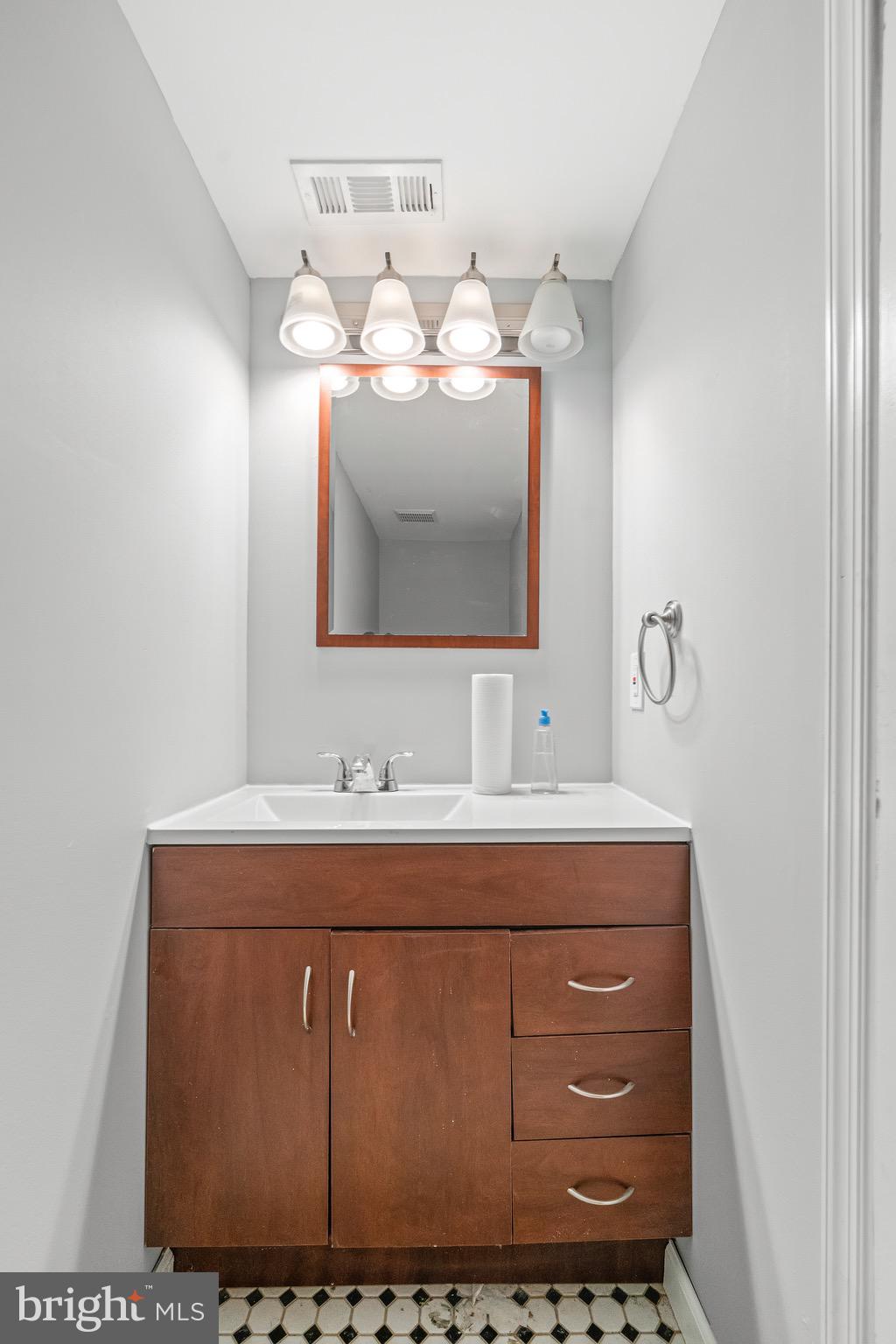 8583 Ritchboro Road District Heights, MD 20747 - Photo 26 of 27