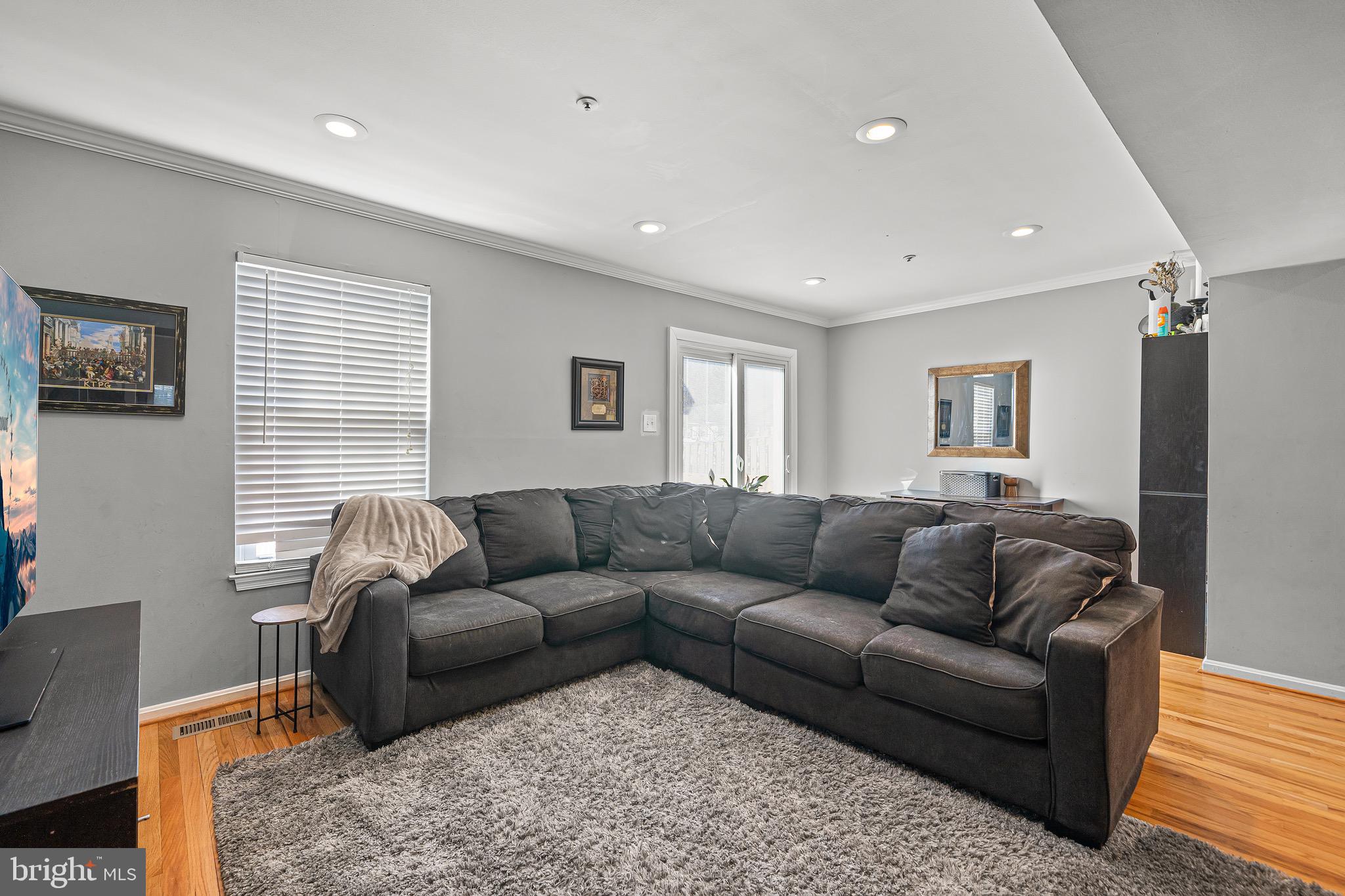 8583 Ritchboro Road District Heights, MD 20747 - Photo 8 of 27