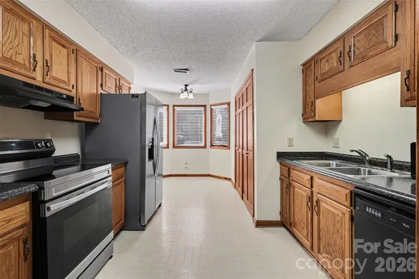 $185,000 | 1036 Wexford Place Northwest, Concord, NC 28027