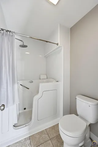 $440,000 | 5021 Northwest Sterling Chase Drive, Topeka, KS 66618