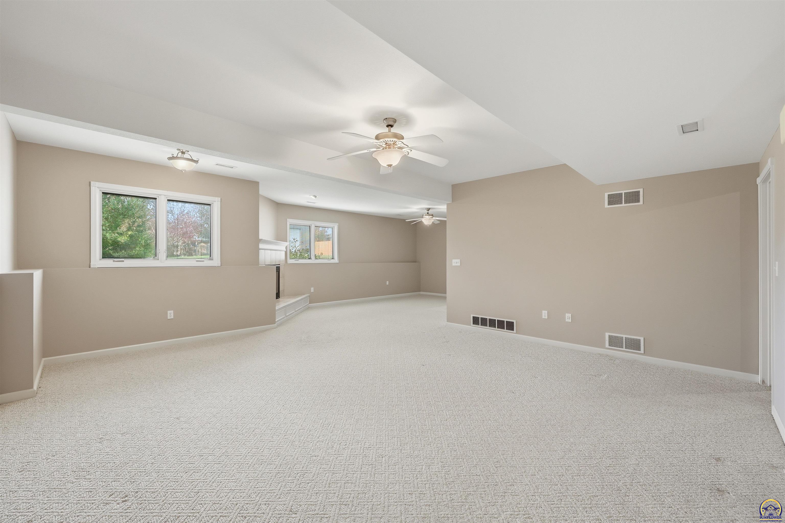 5021 Northwest Sterling Chase Drive Topeka, KS 66618 - Photo 28 of 40