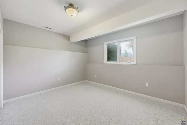 $440,000 | 5021 Northwest Sterling Chase Drive, Topeka, KS 66618