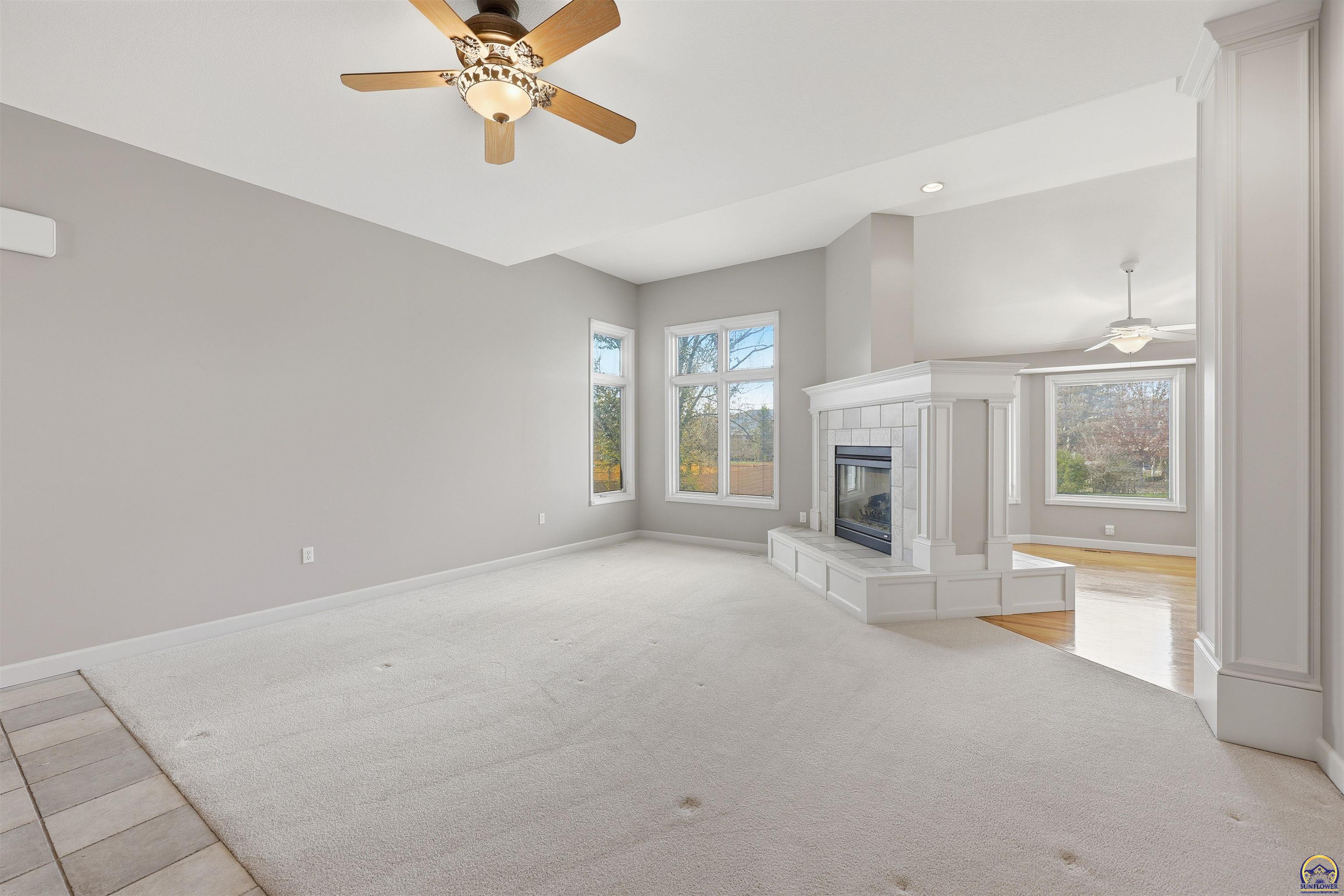 5021 Northwest Sterling Chase Drive Topeka, KS 66618 - Photo 5 of 40