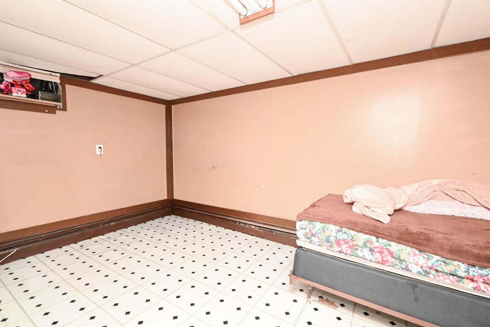 1641 Jackson Street North Chicago, IL 60064 - Photo 19 of 29