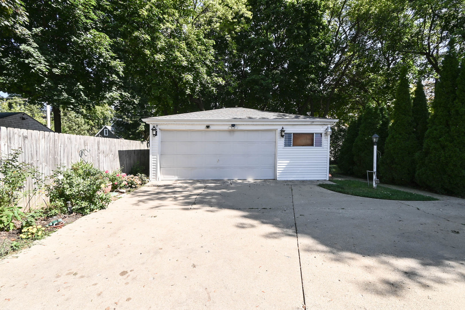 1641 Jackson Street North Chicago, IL 60064 - Photo 23 of 29