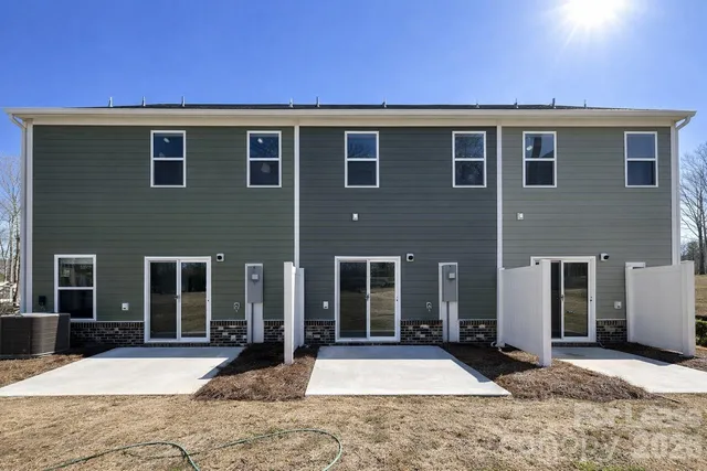 $2,175 | 2867 Aubrey Street, Monroe, NC 28110