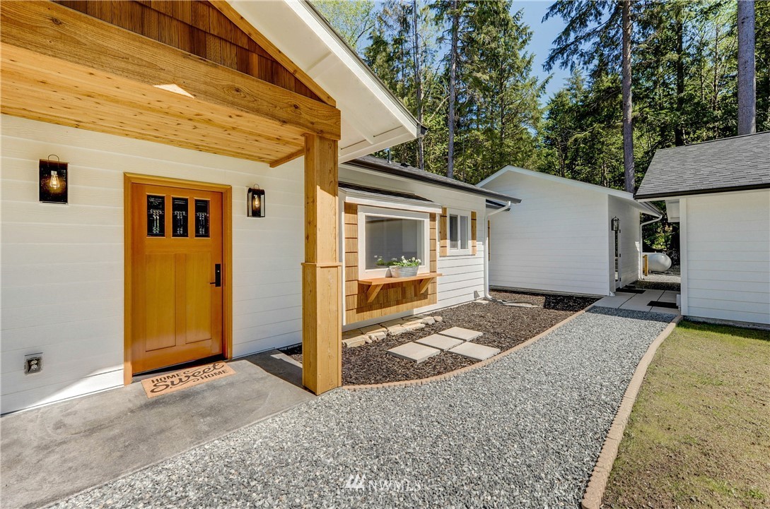 21015 Lake Riley Road Arlington, WA 98223 - Photo 2 of 40 Gallery Image 2