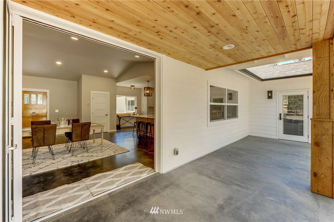 21015 Lake Riley Road Arlington, WA 98223 - Photo 20 of 40 Gallery Image 20