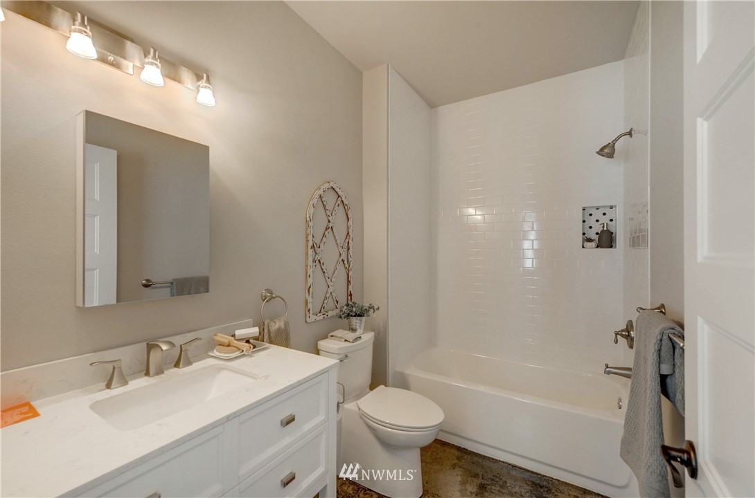 21015 Lake Riley Road Arlington, WA 98223 - Photo 30 of 40 Gallery Image 30