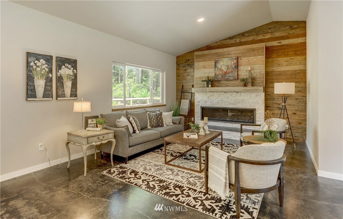 21015 Lake Riley Road Arlington, WA 98223 - Photo 5 of 40 Gallery Image 5