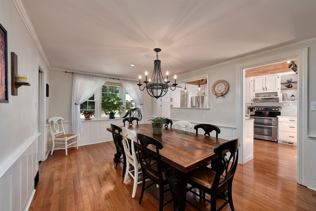 185 Georgetown Road Boxford, MA 01921 - Photo 8 of 31