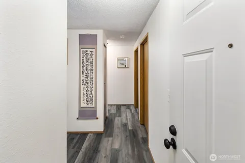 $295,000 | 75 Northwest Columbia Drive, Unit A103, Oak Harbor, WA 98277