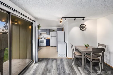 $295,000 | 75 Northwest Columbia Drive, Unit A103, Oak Harbor, WA 98277