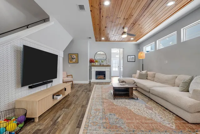 $399,000 | 5610 Fletcher Oaks Drive, Tallahassee, FL 32317