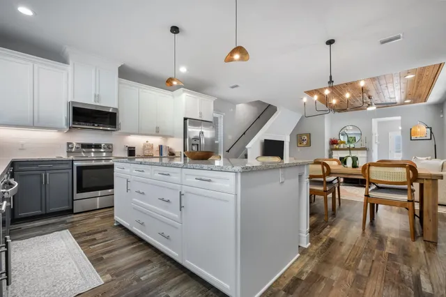 $399,000 | 5610 Fletcher Oaks Drive, Tallahassee, FL 32317