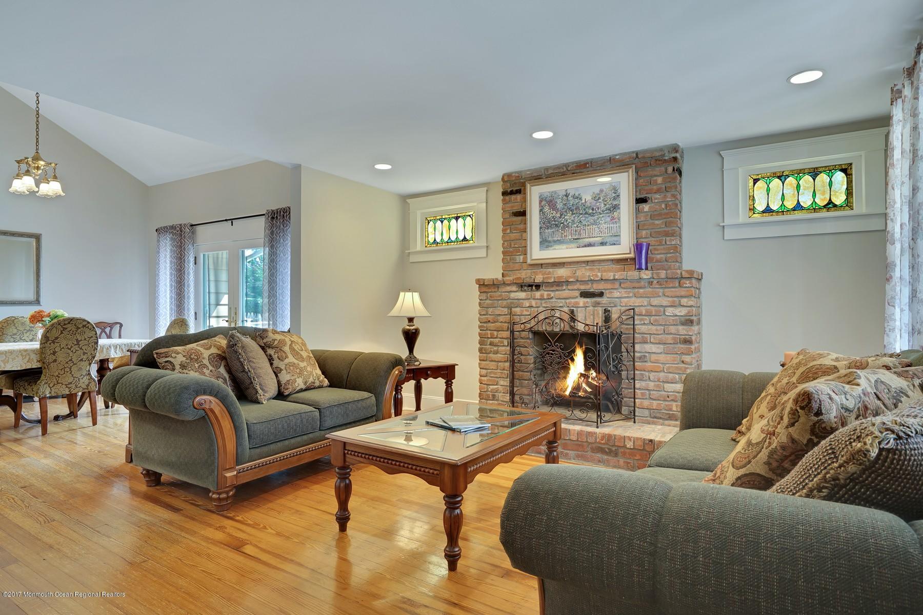 806 Ocean Road Spring Lake Heights, NJ 07762 - Photo 3 of 33 Living Room