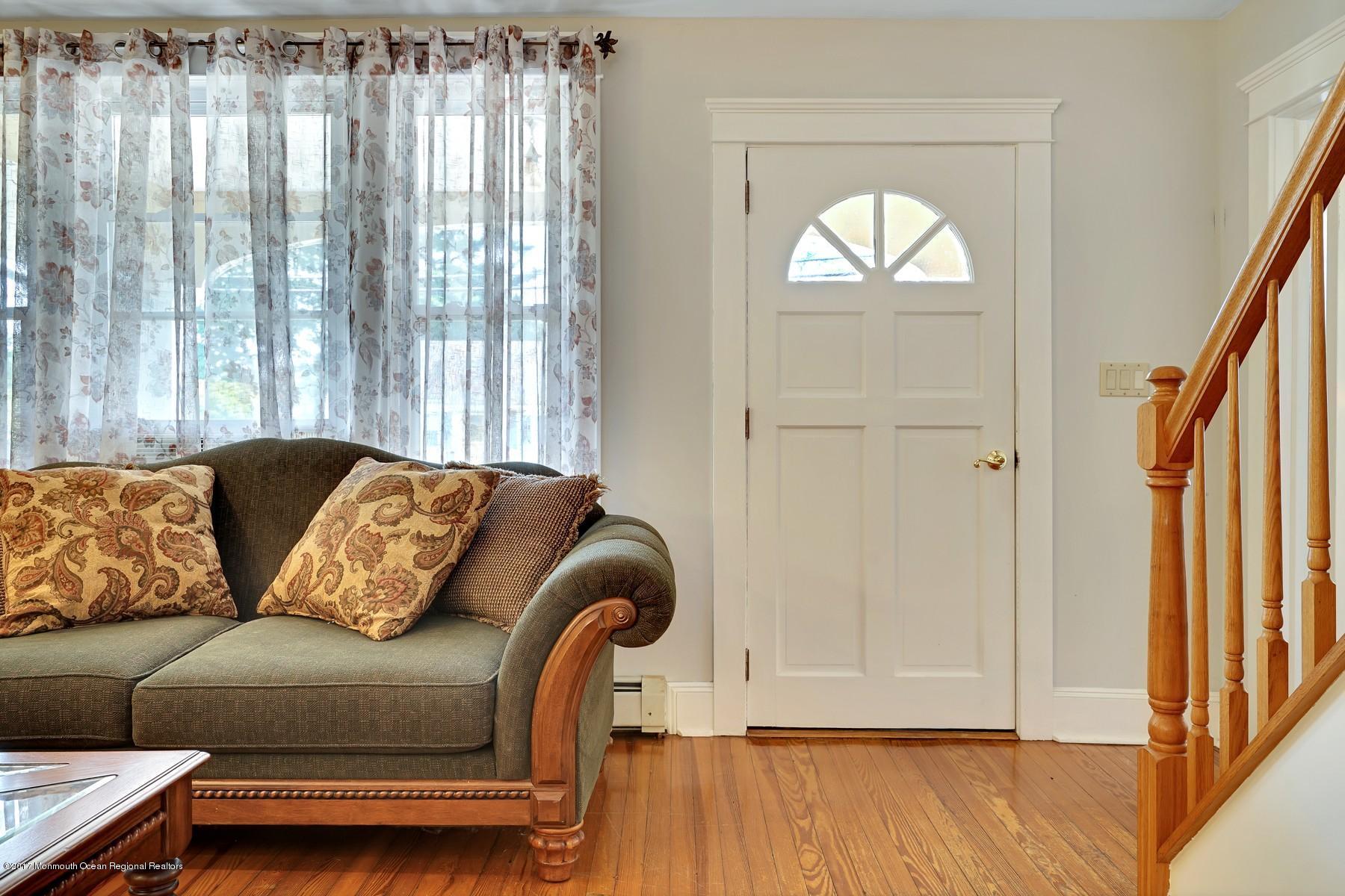 806 Ocean Road Spring Lake Heights, NJ 07762 - Photo 28 of 33 entrance