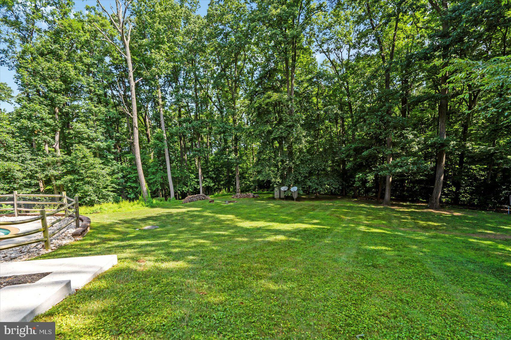 1435 Ridge Road Westminster, MD 21157 - Photo 6 of 35