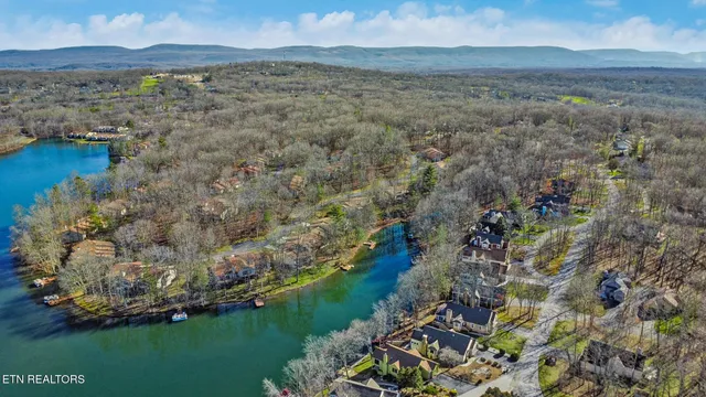 $359,500 | 320 Lake Catherine Circle, Crossville, TN 38558