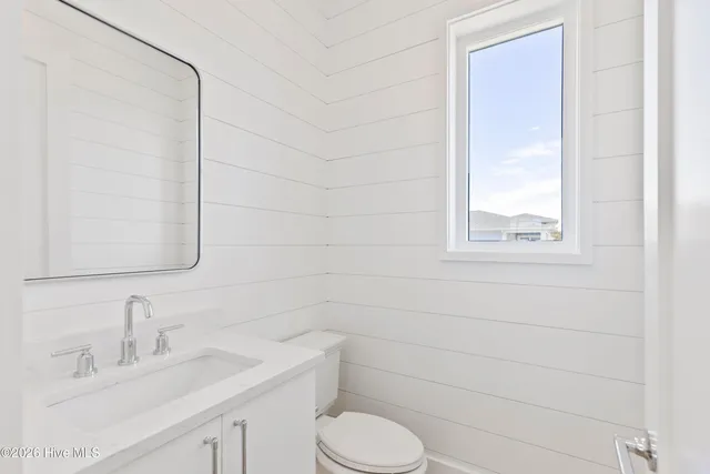 $2,500,000 | 1107 Fort Fisher Boulevard North, Kure Beach, NC 28428