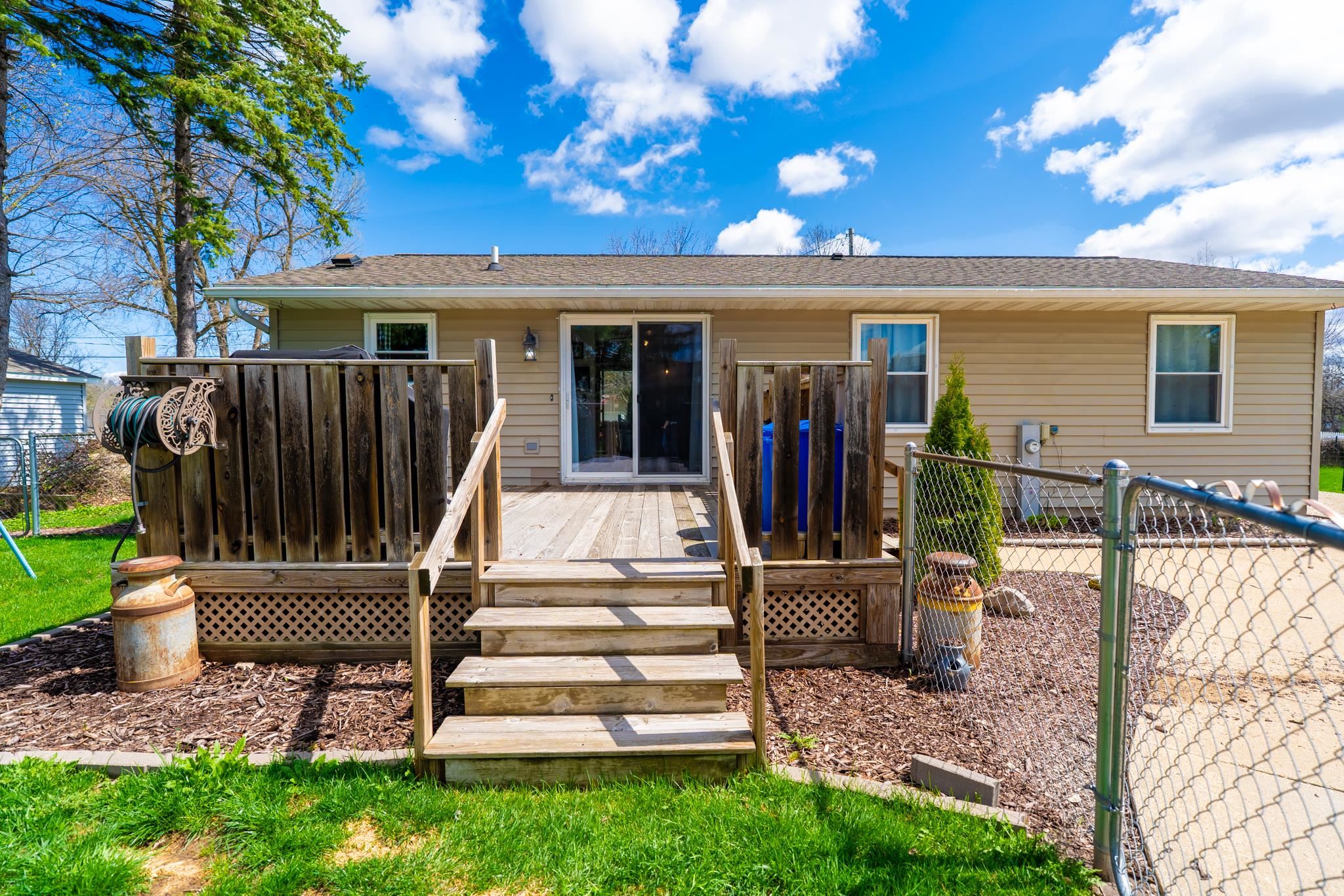 303 South Mill Street Albany, WI 53502 - Photo 20 of 21