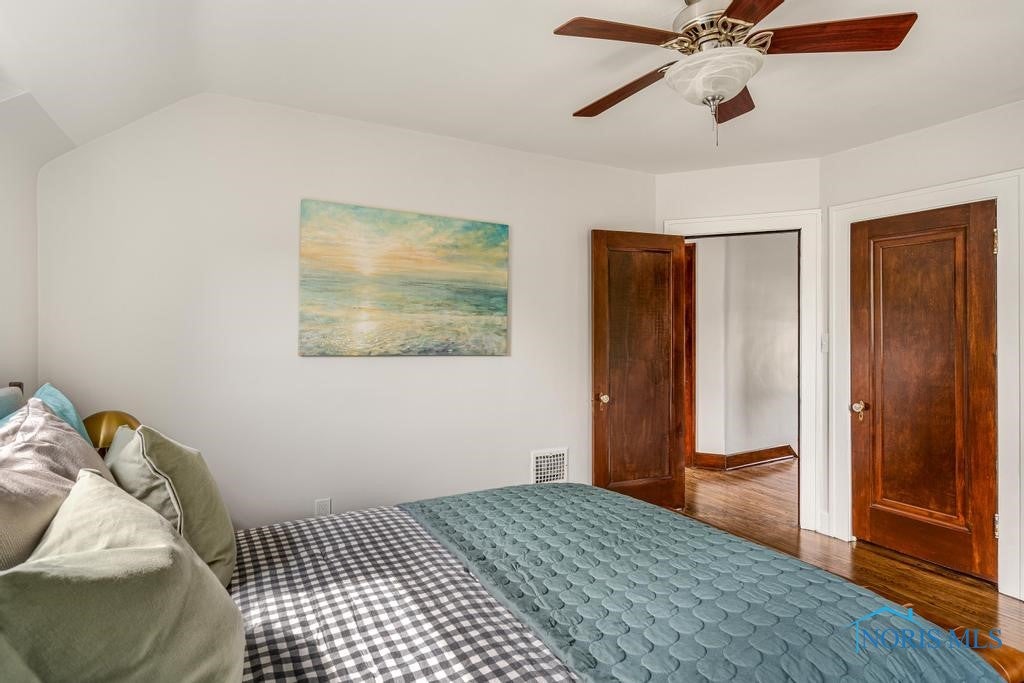 3783 Sherbrooke Road Toledo, OH 43613 - Photo 27 of 43 Bedroom 1