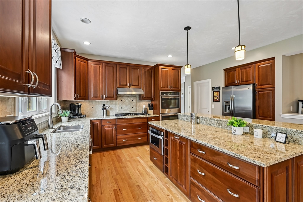 249 Boxboro Road Stow, MA 01775 - Photo 17 of 42
