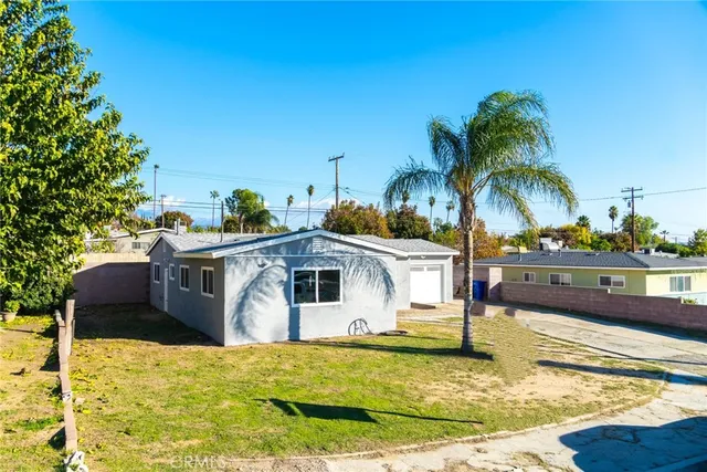 a swimming pool with yard