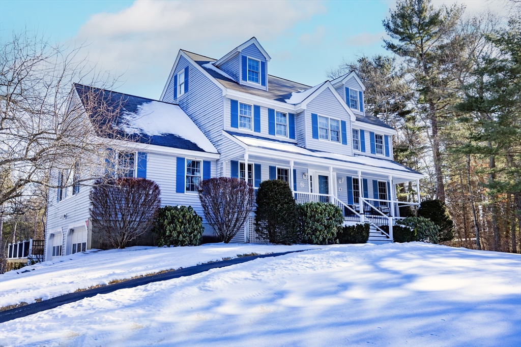 8 Gov Doherty Road Billerica, MA 01821 - Photo 3 of 41