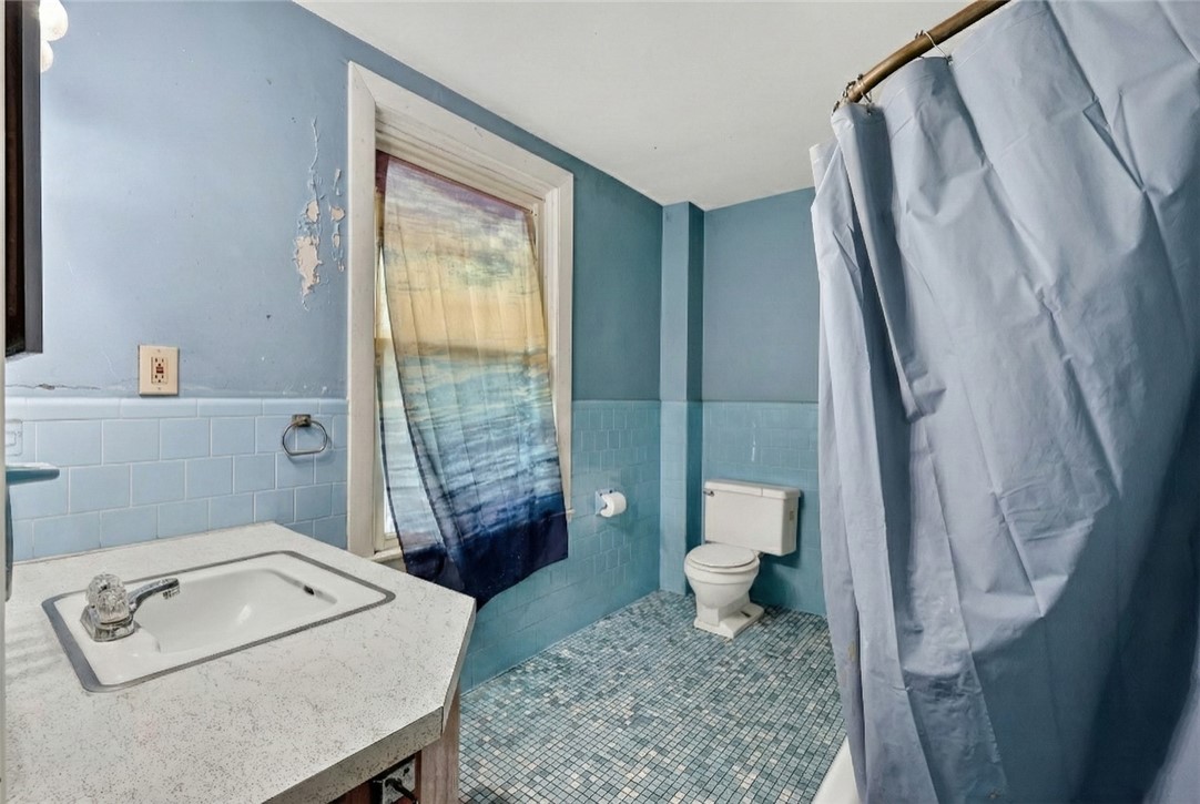 31 Child Street Warren, RI 02885 - Photo 12 of 18