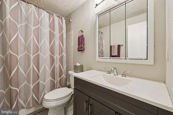 $510,000 | 5678 Independence Circle, Alexandria, VA 22312