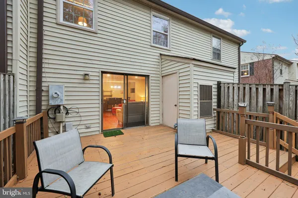 $510,000 | 5678 Independence Circle, Alexandria, VA 22312