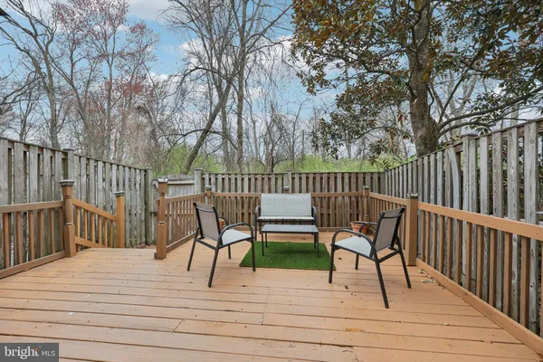 $510,000 | 5678 Independence Circle, Alexandria, VA 22312