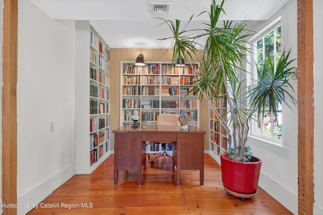 $895,000 | 55 Lennox Avenue, Glenford, NY 12433