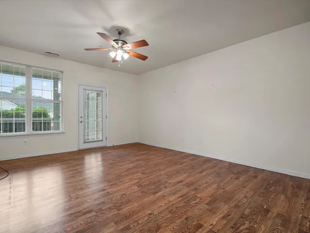 $1,690 | 846 West Summerfield Gln Circle, Ann Arbor, MI 48103