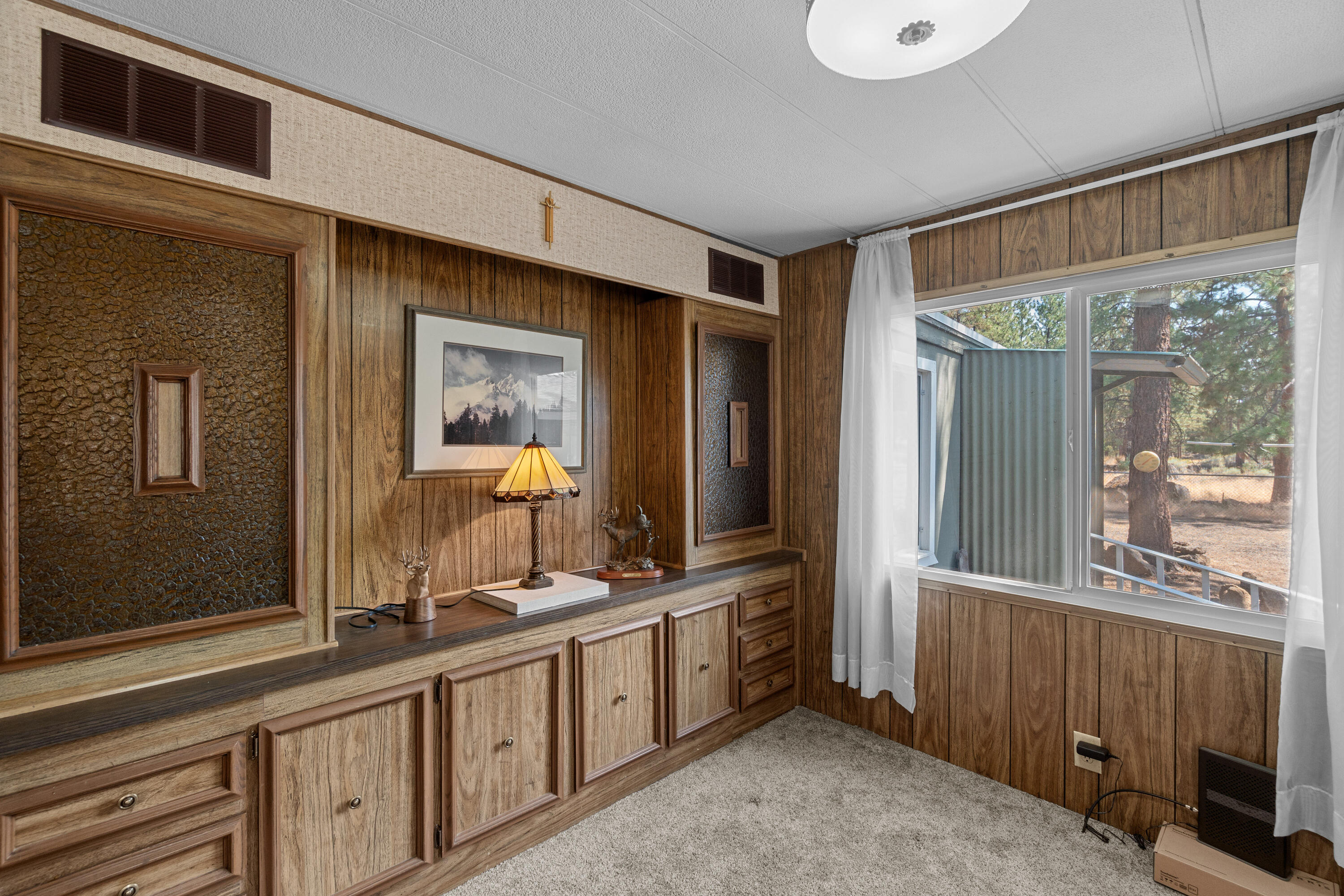 60960 Ridge Drive Bend, OR 97702 - Photo 9 of 35 20-print-Riley Visuals-20