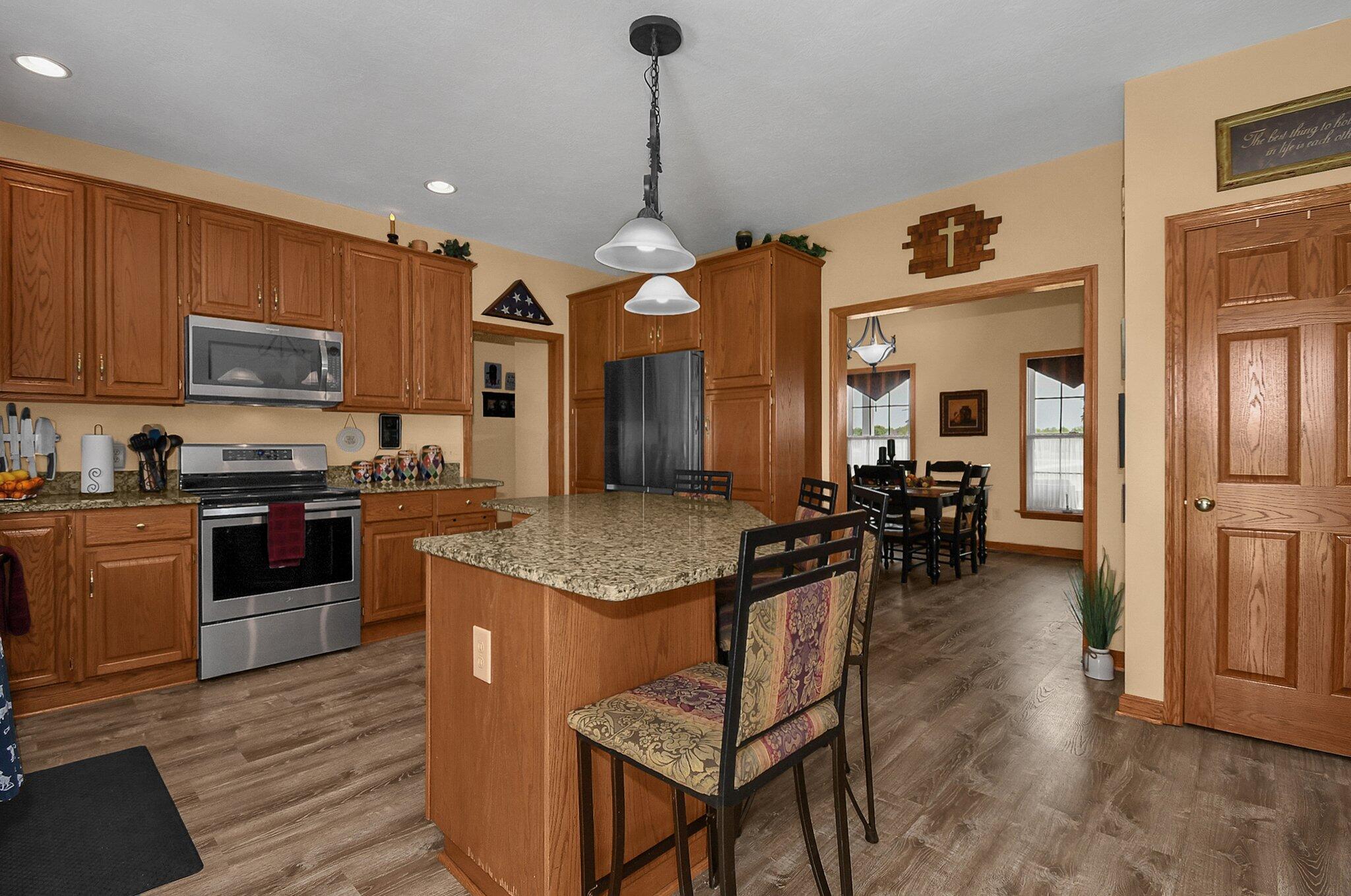 13790 Taylor Road Plain City, OH 43064 - Photo 17 of 70 Kitchen