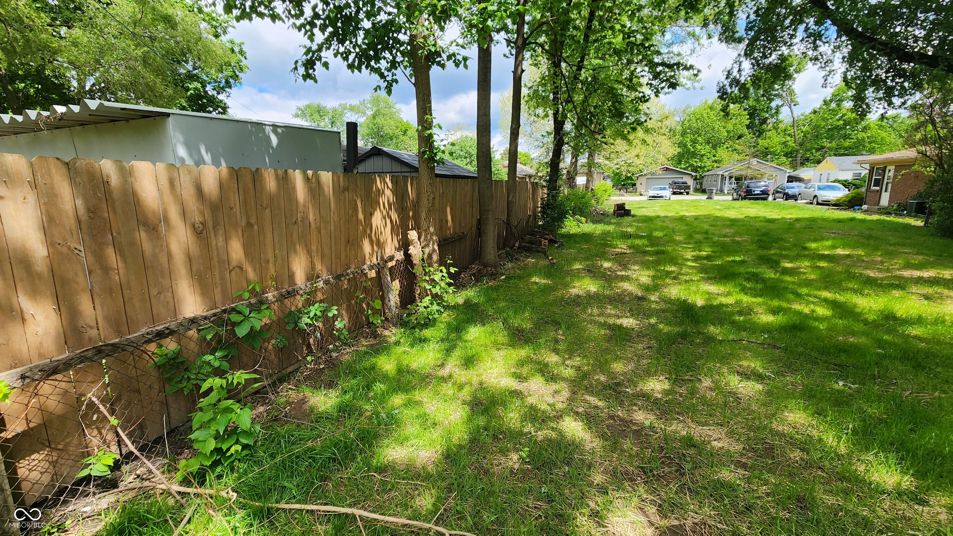 1746 North Rochester Avenue Indianapolis, IN 46222 - Photo 4 of 6