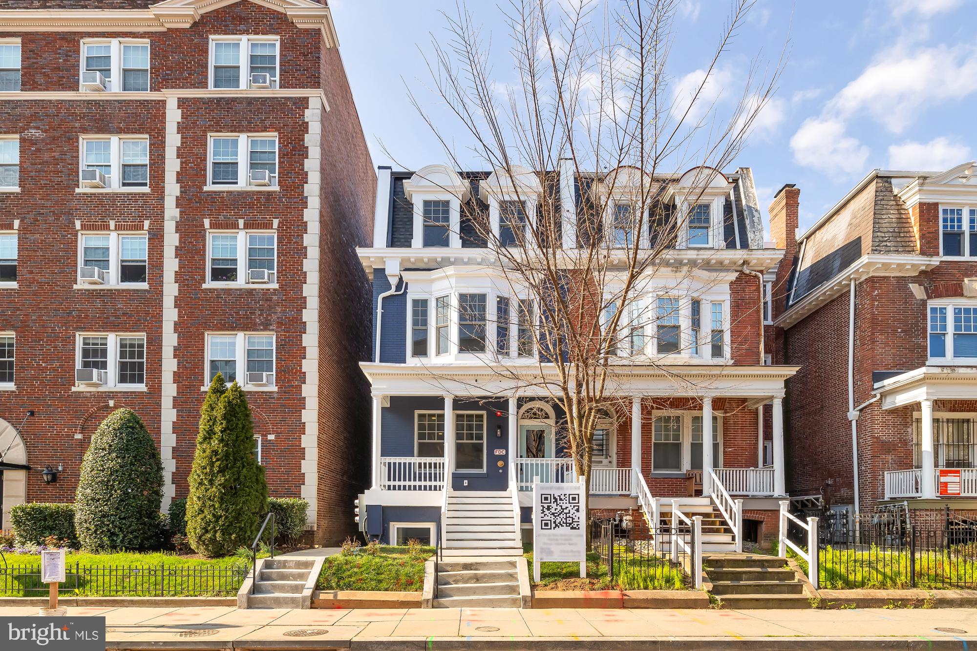 1644 Park Road Northwest, Unit A Washington, DC 20010 - Photo 35 of 37 Exterior Front