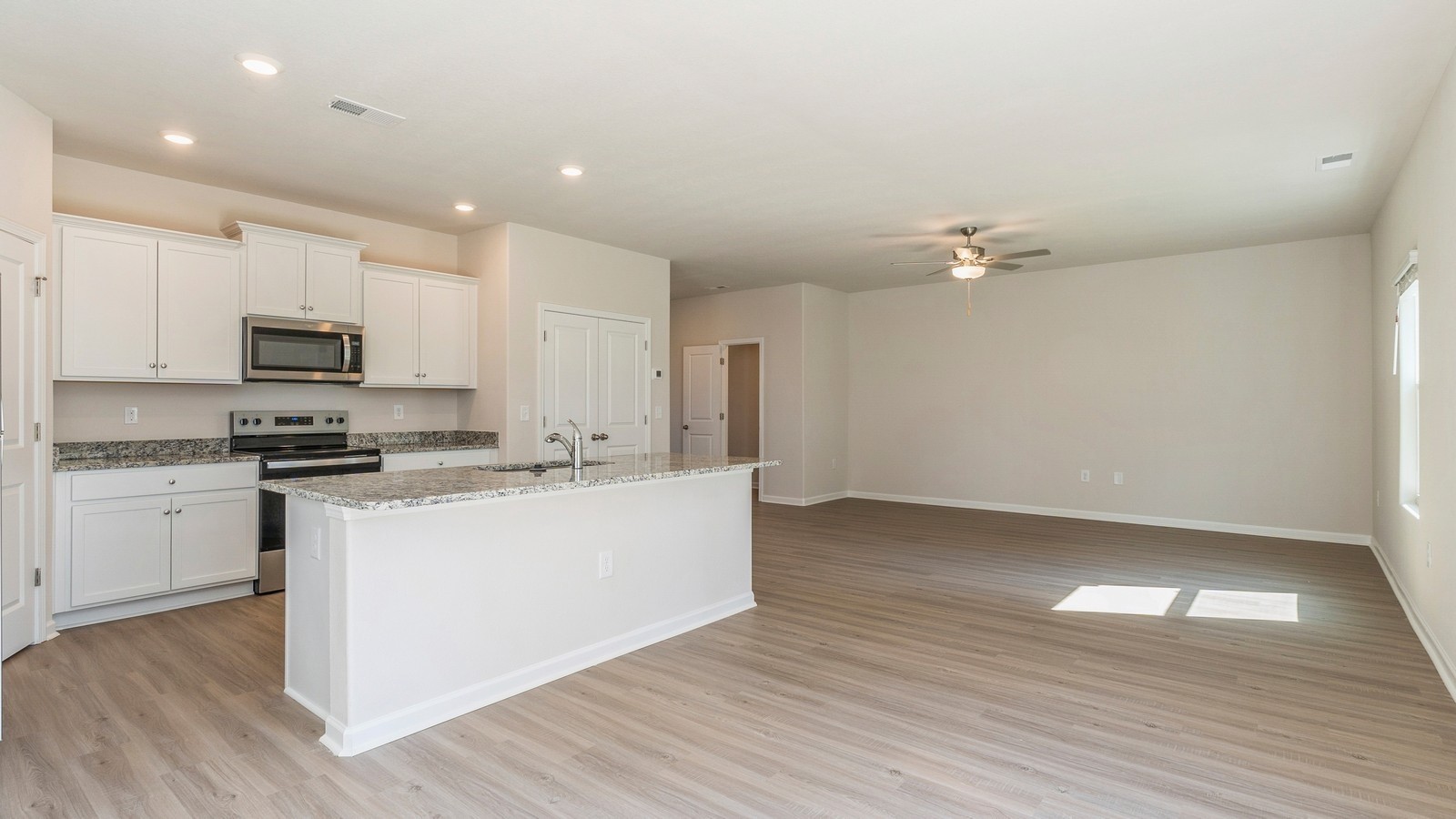 3420 Quintana Drive Murfreesboro, TN 37127 - Photo 10 of 38