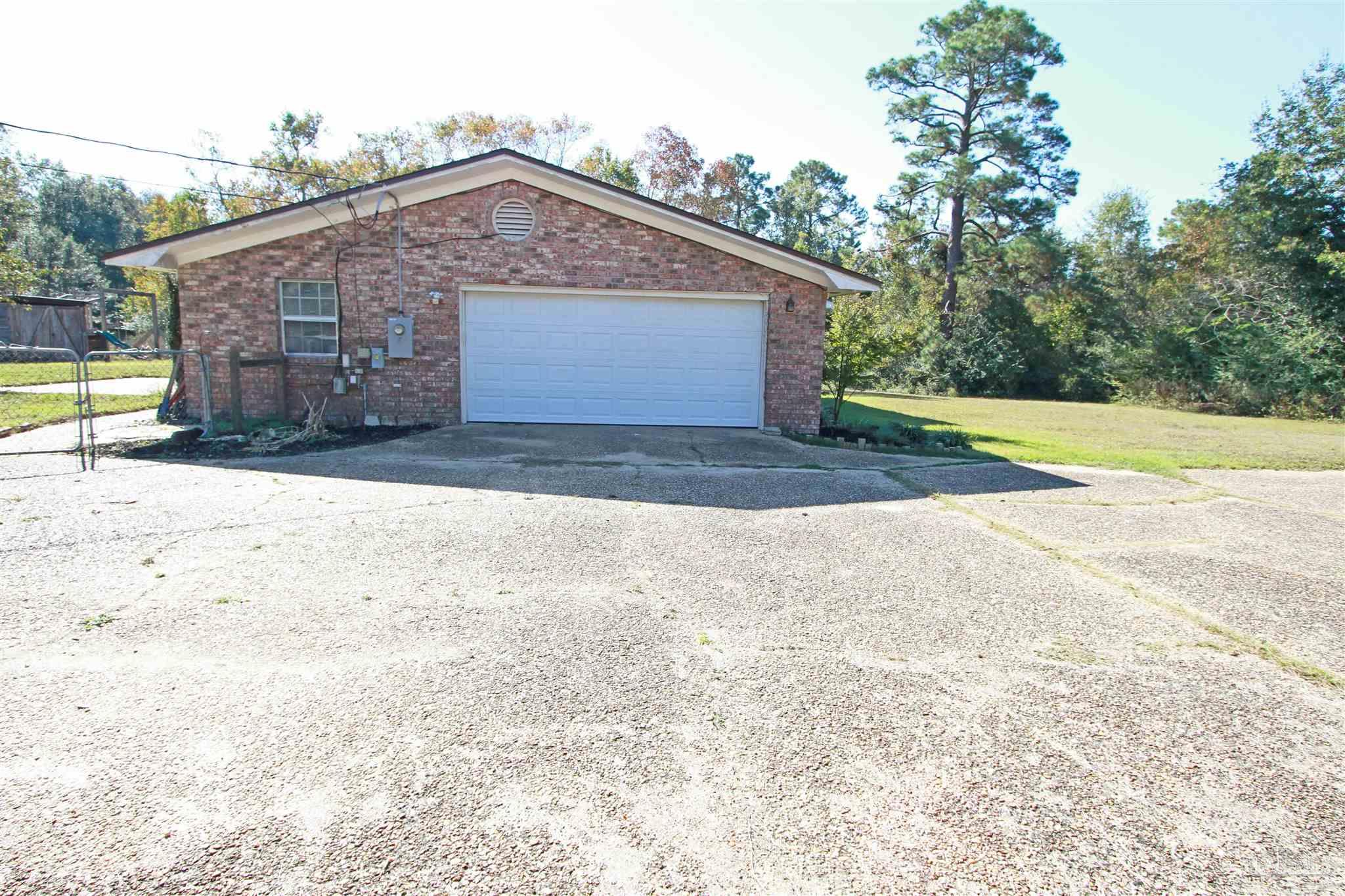 2064 Smyers Road Cantonment, FL 32533 - Photo 38 of 40 Gallery Image 38