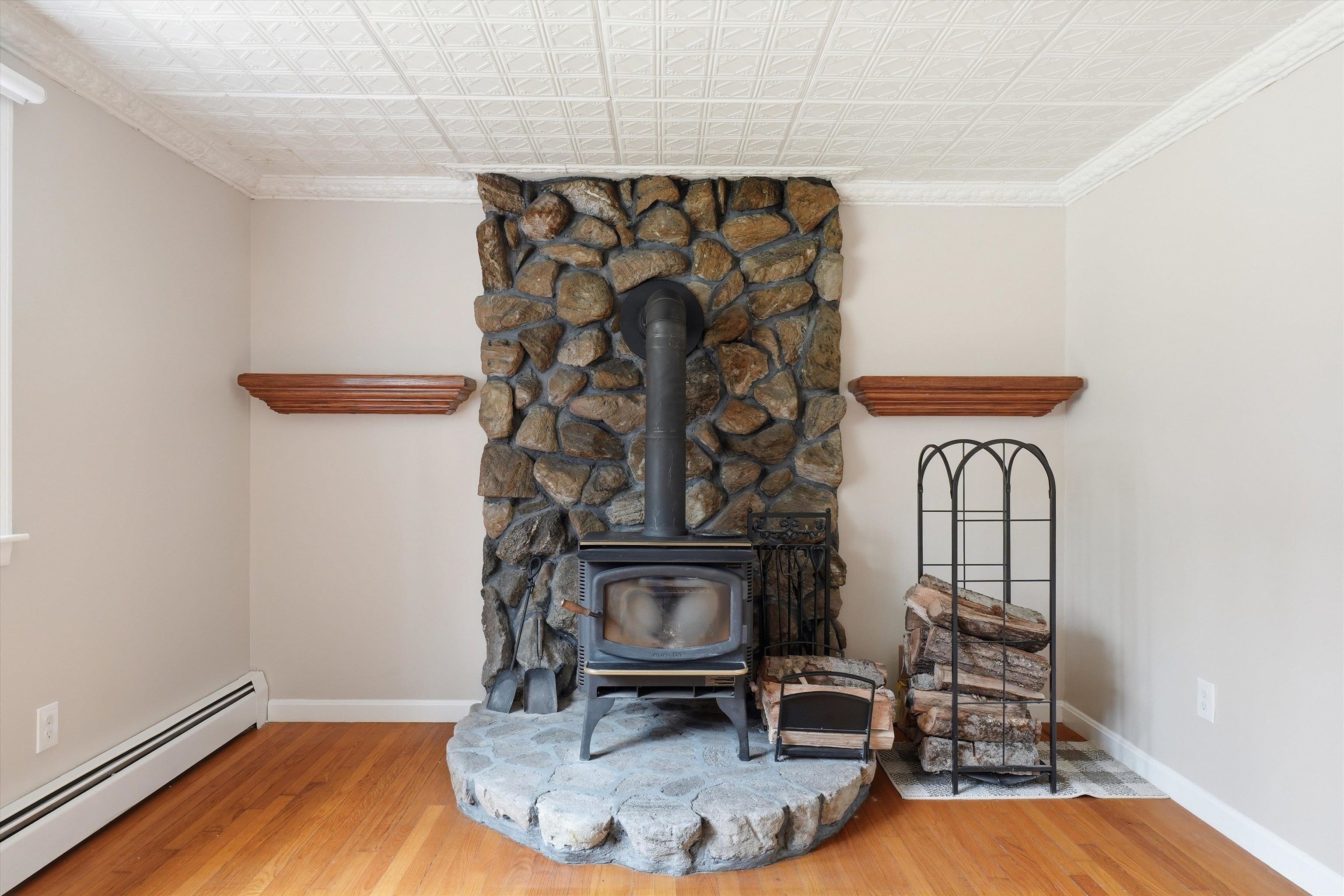 24 Fordway Extension Windham, NH 03087 - Photo 18 of 43