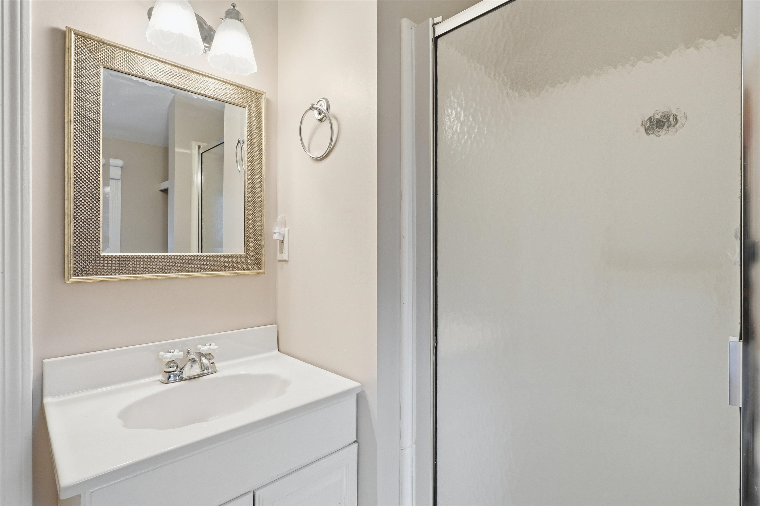 24 Fordway Extension Windham, NH 03087 - Photo 29 of 43