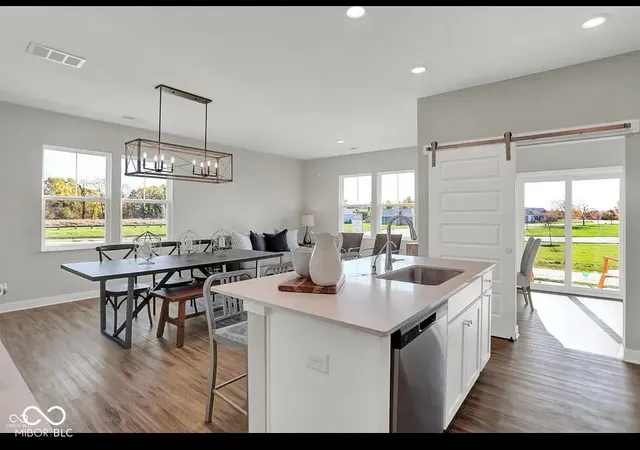 $2,195 | 15219 Farrington Way, Fishers, IN 46037