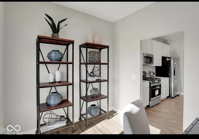 $2,195 | 15219 Farrington Way, Fishers, IN 46037