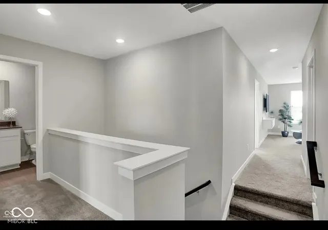 $2,195 | 15219 Farrington Way, Fishers, IN 46037