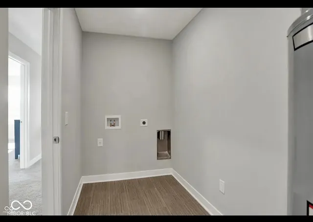 $2,195 | 15219 Farrington Way, Fishers, IN 46037